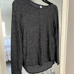 Light weight high/low long sleeve shirt